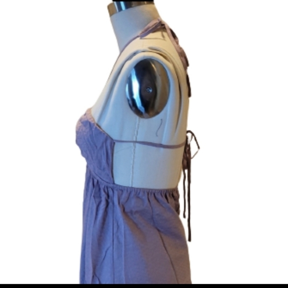 Dress in Lavender - Picture 8 of 11